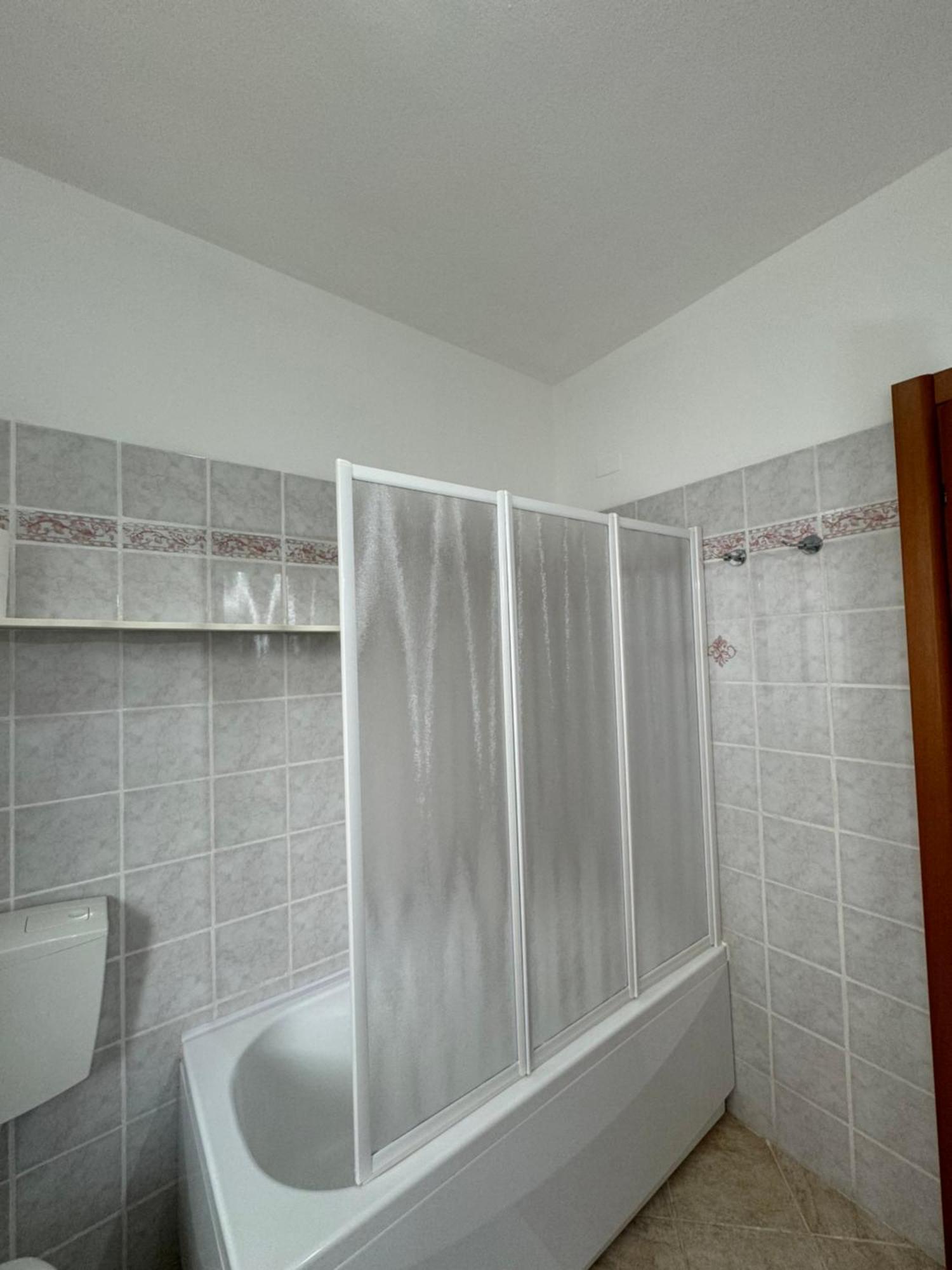 Serravalle Shop&Stay Serravalle Scrivia Buitenkant foto