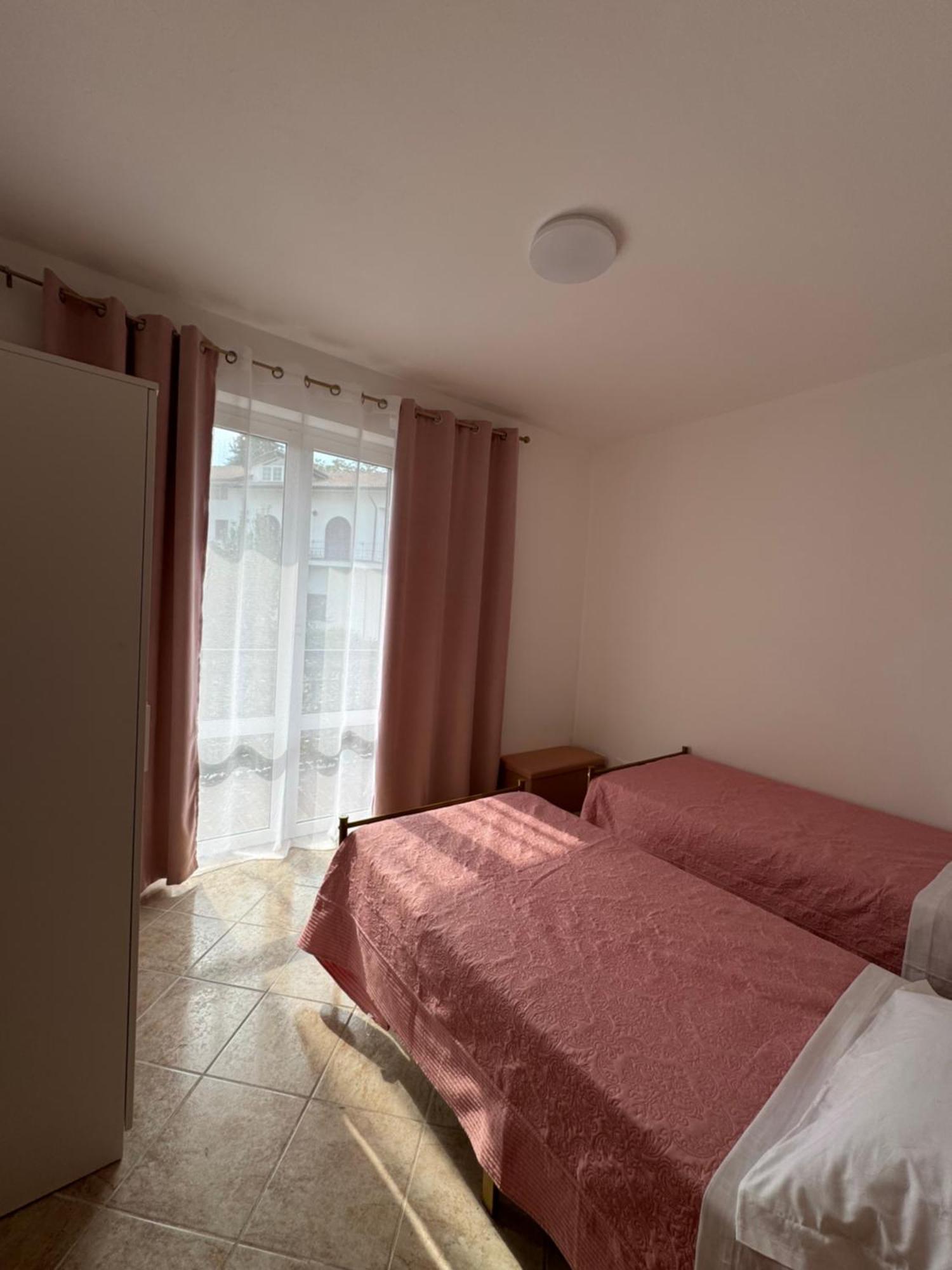 Serravalle Shop&Stay Serravalle Scrivia Buitenkant foto